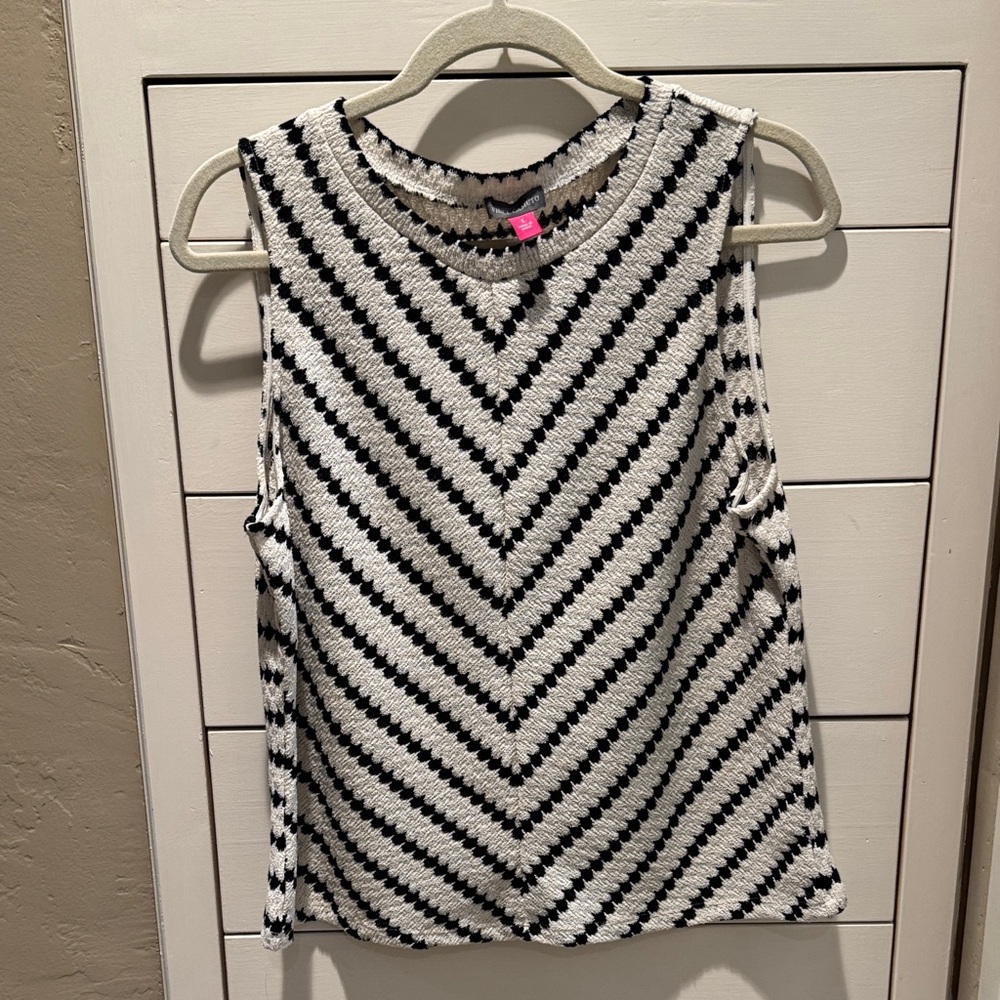 Vince Camuto Black and White Chevron Tank Top never worn